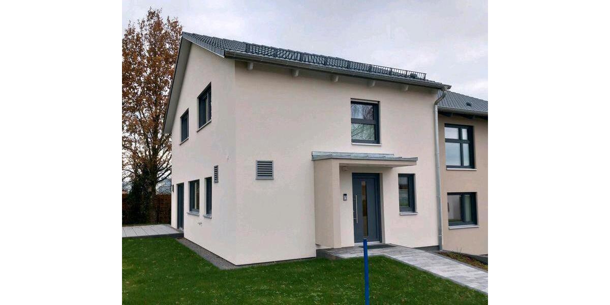 Doppelhaushälfte Neubau Erstbezug zu vermieten in Hasselroth 4 zimmer