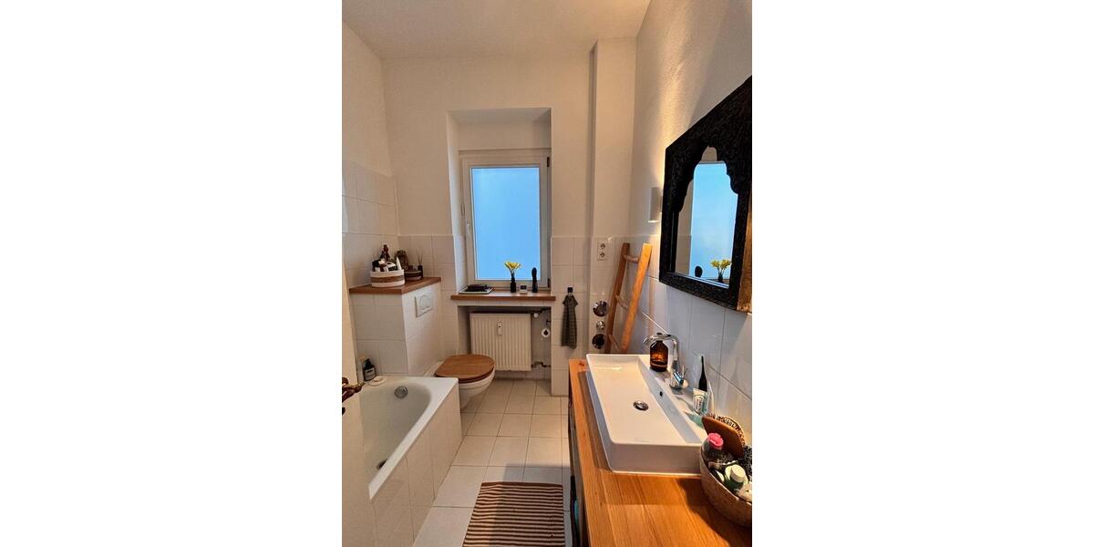 Etagenwohnung Frankfurt am Main Nordend Ost - 3 Zimmer, 140 m&sup2;, 2.570&euro; | Angebot:25483346