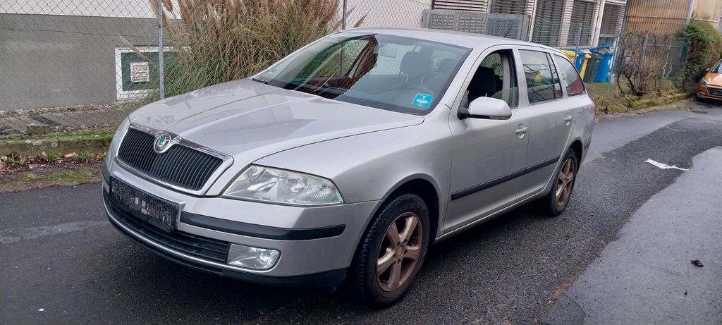 Skoda Octavia 230.000 km 999 &euro; Kelkheim ( Taunus ) 65779