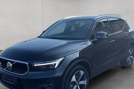 Volvo XC40 14.864 km 32.400 &euro; Frankfurt am Main 60486