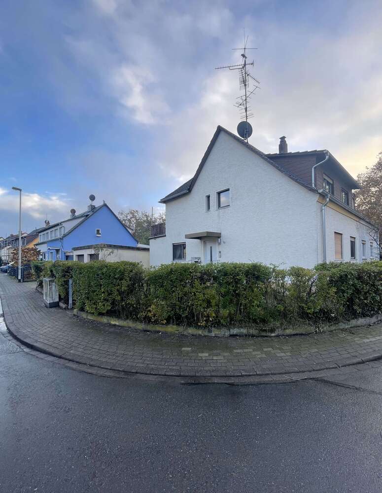 Haus zum Kaufen in Mainz-kostheim 420.000 € 133 m²