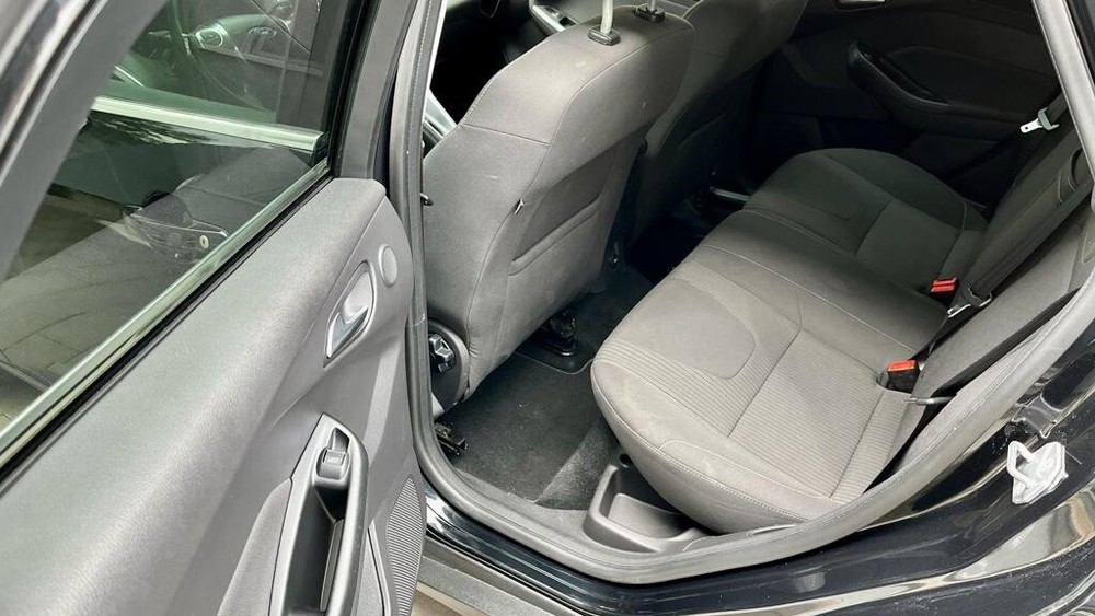 Ford Focus 138.840 km 7.900 &euro; Niedernhausen 65527