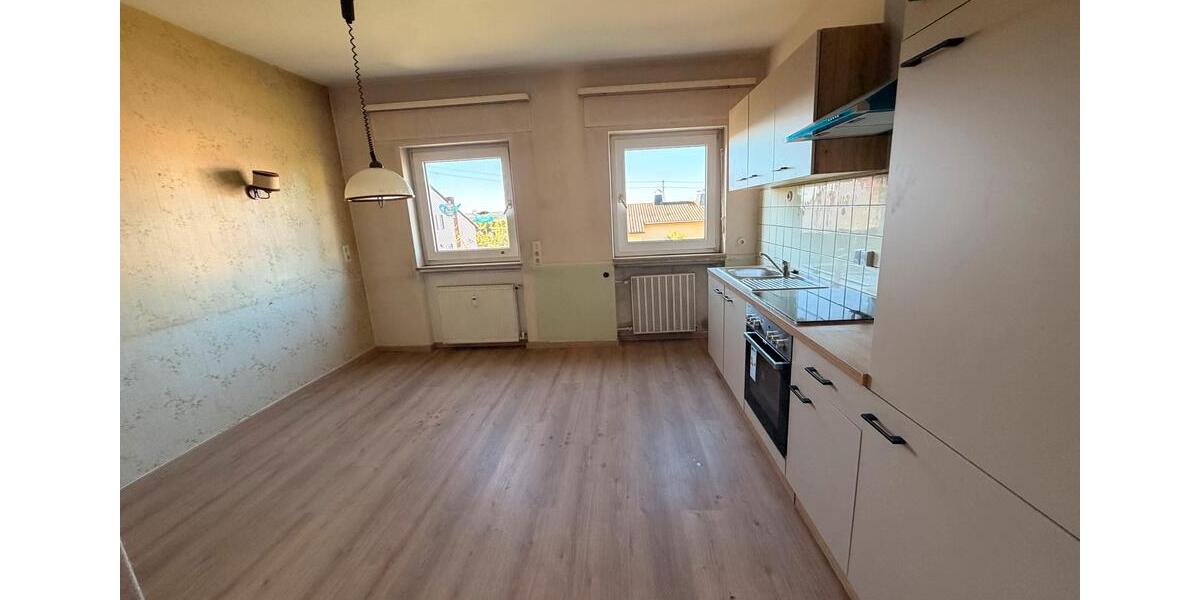 Erdgeschoßwohnung Wehrheim - 4 Zimmer, 110 m&sup2;, 1.800&euro; | Angebot:26400045