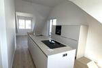 Dachgeschoßwohnung Frankfurt am Main Bergen-Enkheim - 3 Zimmer, 123 m&sup2;, 2.490&euro; | Angebot:25870894