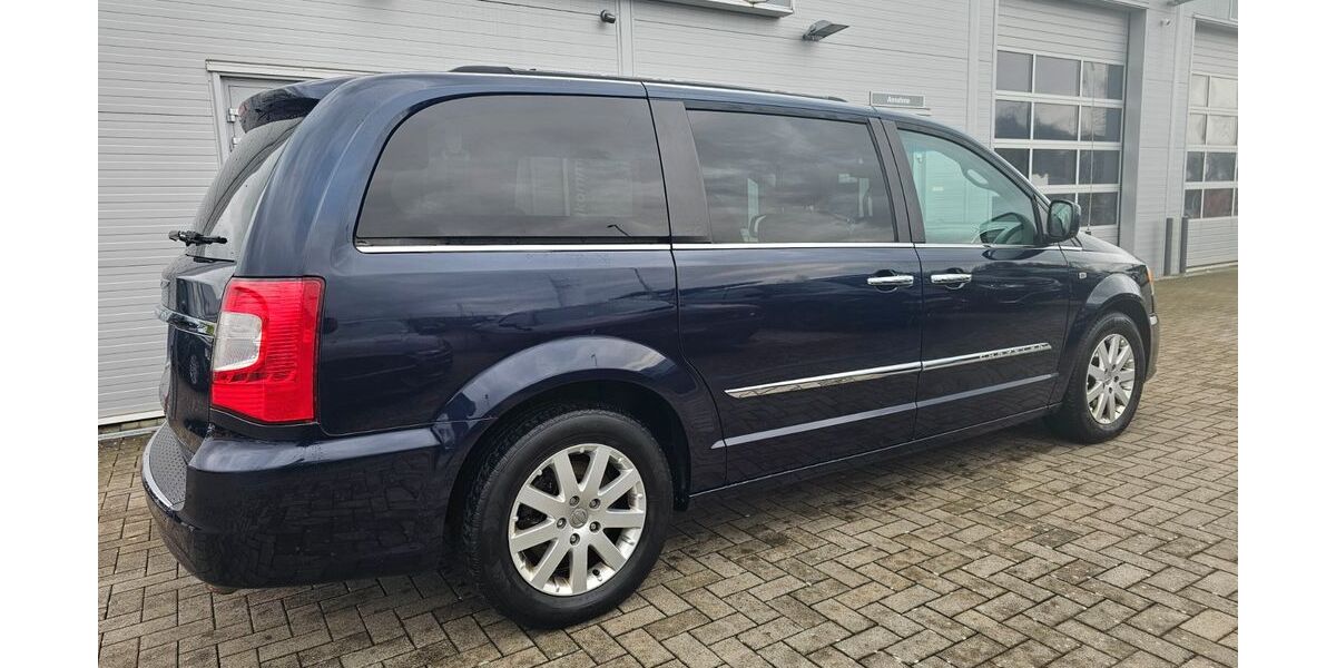 Chrysler Grand Voyager 159.370 km 9.900 &euro; Erlensee 63526