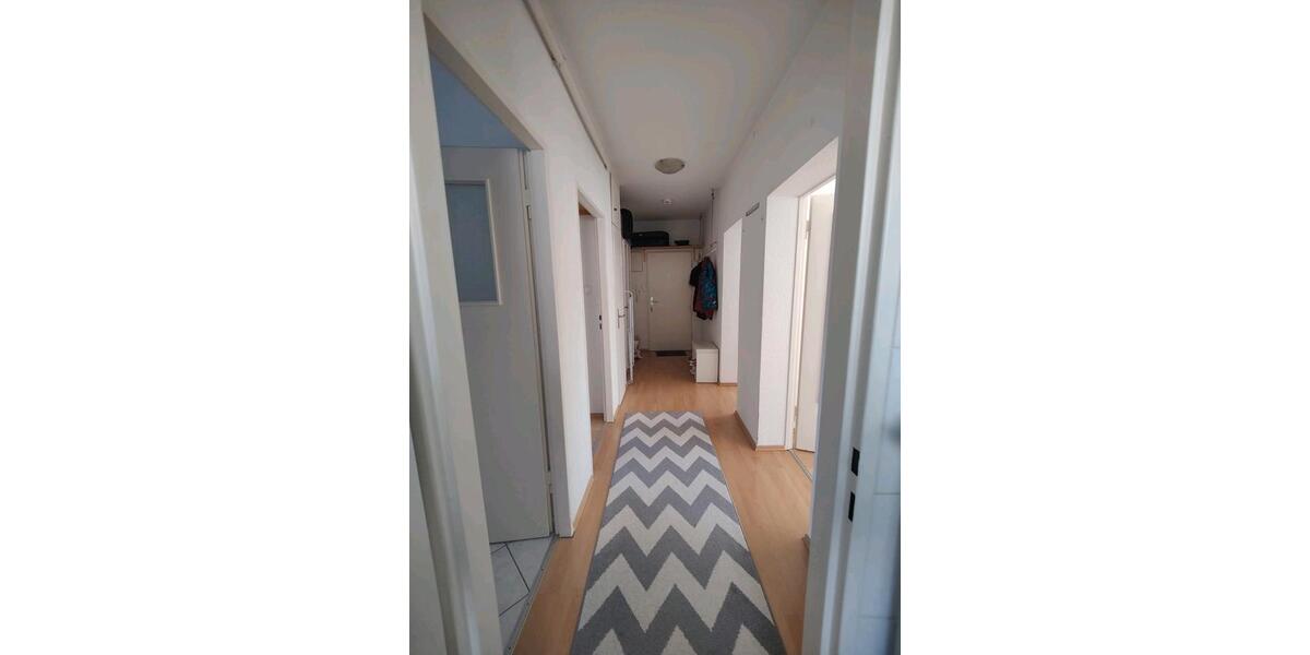 Etagenwohnung Frankfurt am Main Nord-Ost - 3 Zimmer, 72 m&sup2;, 1.410&euro; | Angebot:26221647