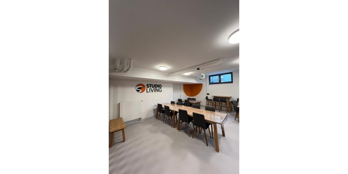 SONNIGES KOMFORT-WG-ZIMMER MIT SÜDBALKON AM ELLI-LUCHT-PARK 1 zimmer