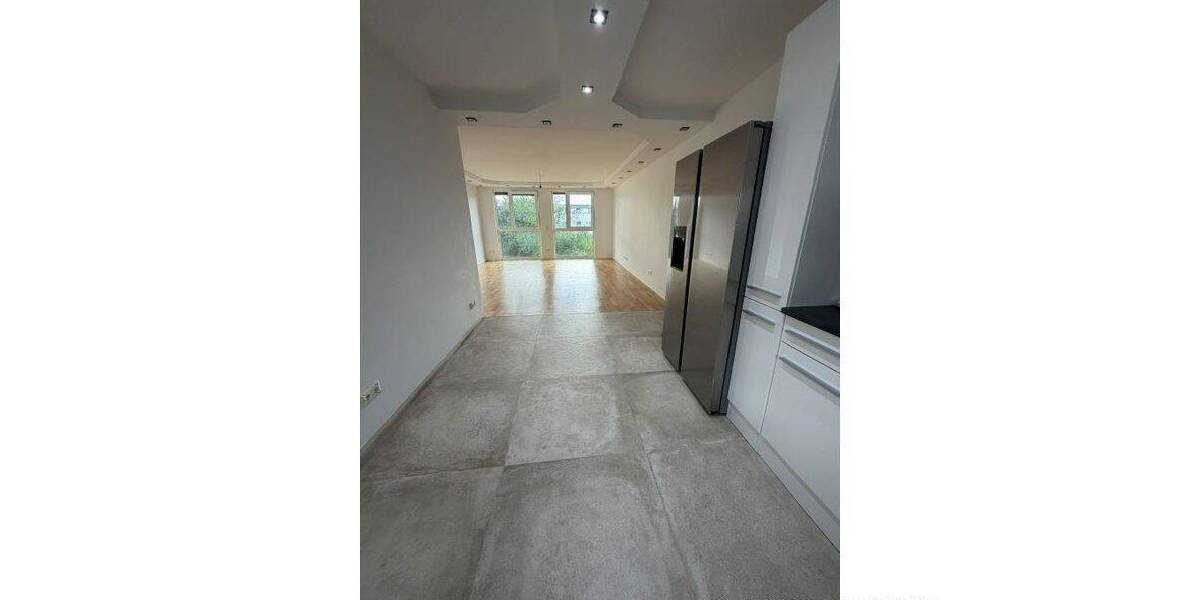 Etagenwohnung Offenbach / Bieber Bieber - 4 Zimmer, 98 m&sup2;, 1.500&euro; | Angebot:26879250