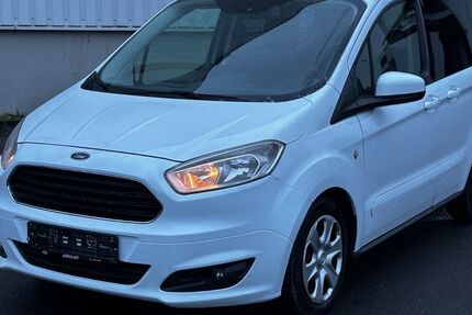 Ford Tourneo Courier 175.000 km 5.300 &euro; kelkheim 65779