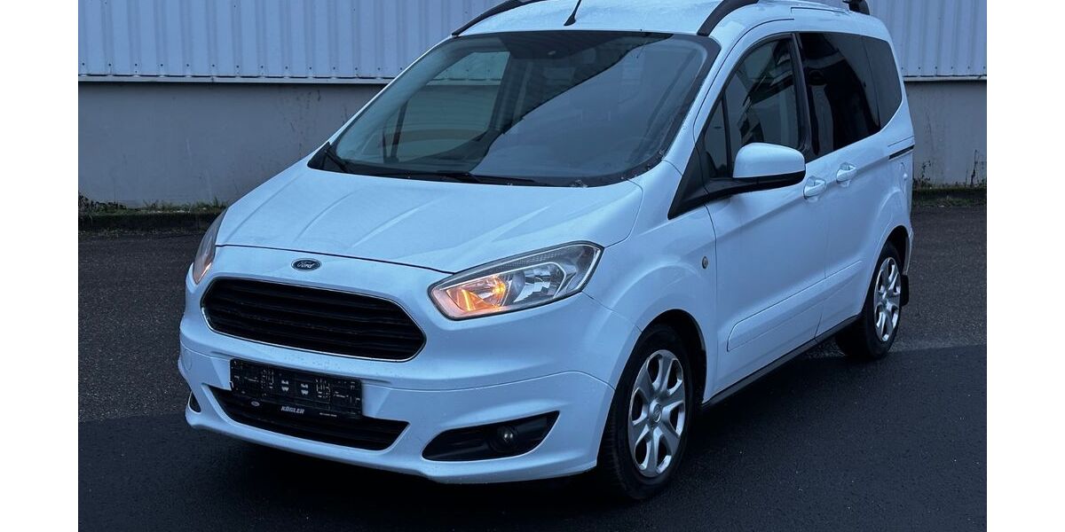 Ford Tourneo Courier 175.000 km 5.300 &euro; kelkheim 65779