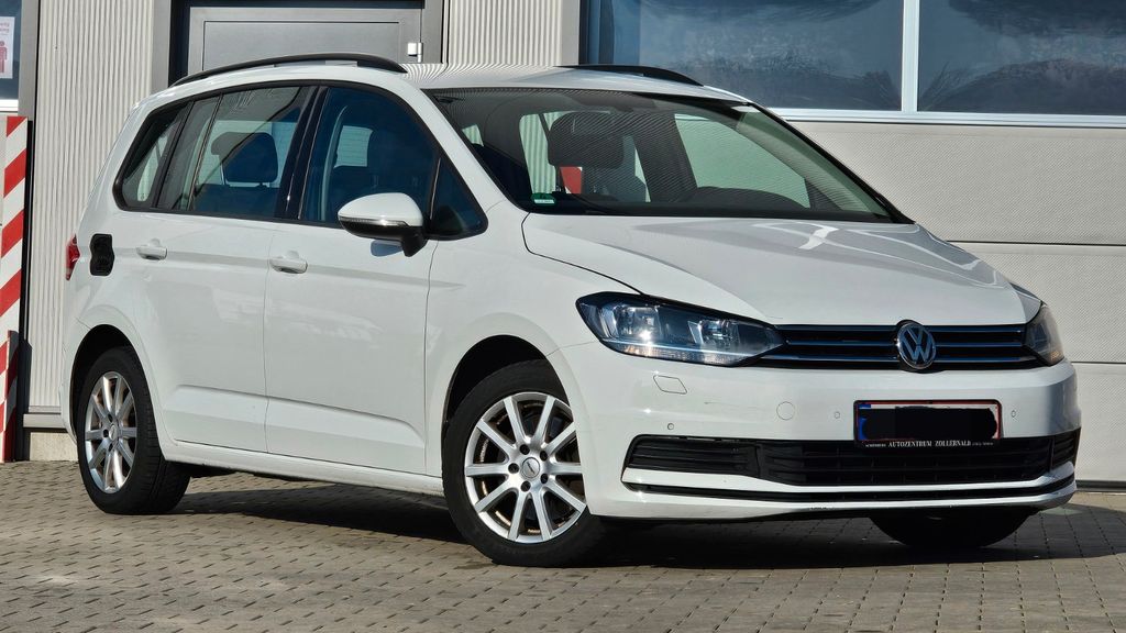VW Touran 207.000 km 12.480 &euro; Friedrichsdorf (10 Min. nördlich von Frankfurt/M) 61381