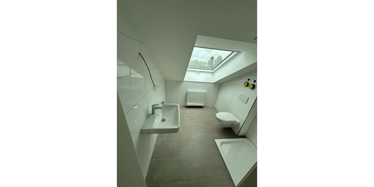 Dachgeschoßwohnung Weiterstadt - 3 Zimmer, 60 m&sup2;, 1.000&euro; | Angebot:25271231