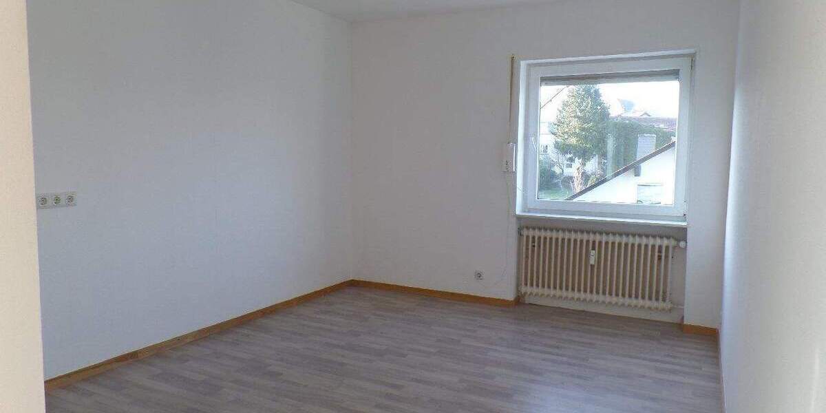 Etagenwohnung Neu-Anspach Rod am Berg - 4 Zimmer, 101 m&sup2;, 295.000&euro; | Angebot:24657089