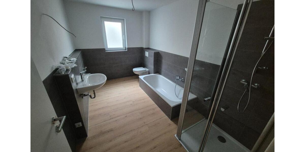 Maisonettenwohnung Mörfelden-Walldorf Walldorf - 5 Zimmer, 170 m&sup2;, 2.700&euro; | Angebot:27566745