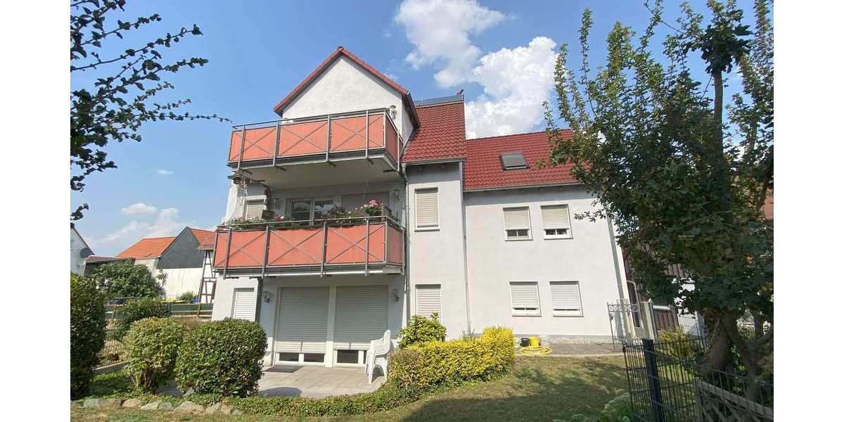 Haus zum Kaufen in Nieder-Rosbach 795.000 € 254 m² 9 zimmer