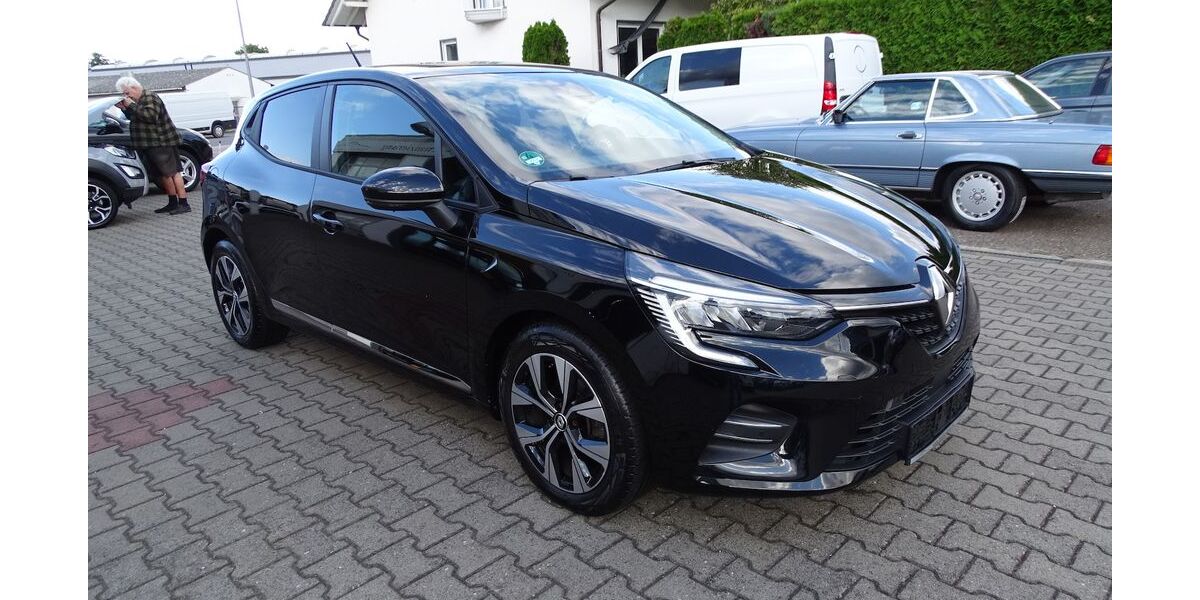 Renault Clio 31.015 km 12.790 € Rodgau 63110