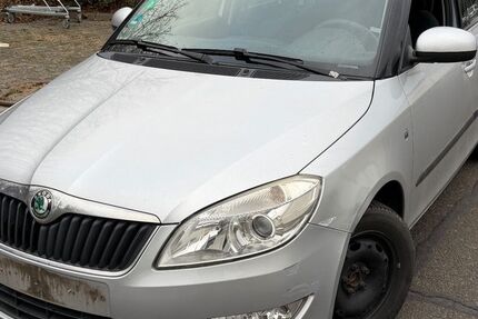 Skoda Fabia 215.000 km 1.750 &euro; Frankfurt am Main 65933