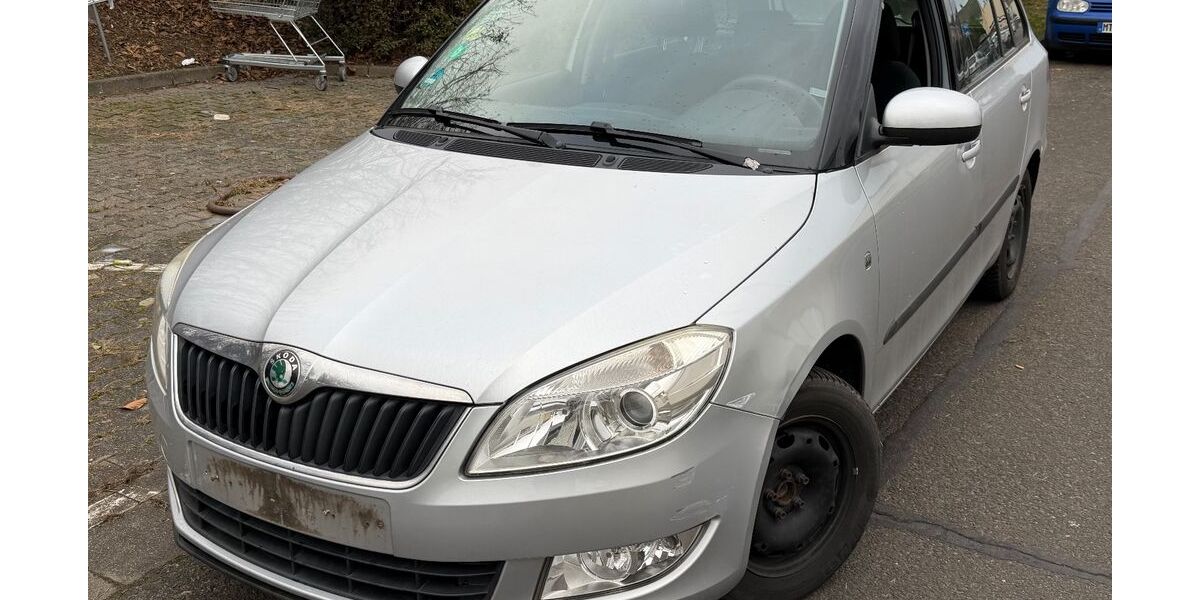 Skoda Fabia 215.000 km 1.750 &euro; Frankfurt am Main 65933