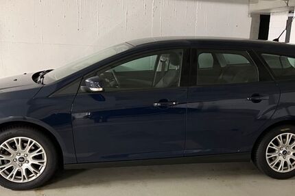 Ford Focus 346.000 km 2.158 &euro; Frankfurt 60528