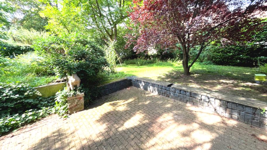 Büro zur Untermiete: 25 m² separater Raum mit Gemeinschaftsflächen - All-in-Miete zimmer