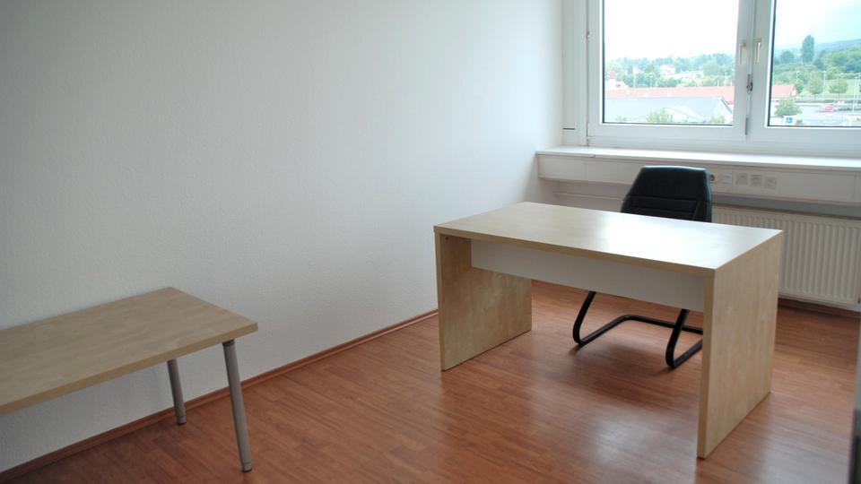 Gewerbeobjekt Steinbach (Taunus) - 599&euro; | Angebot:26416520