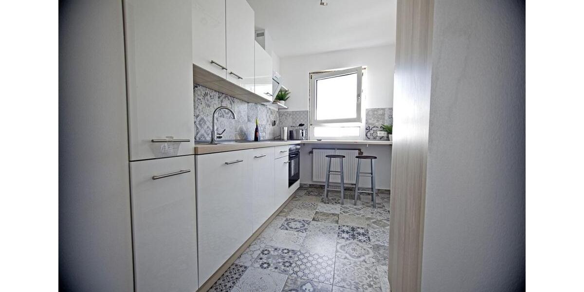 PROVISIONSFREI! Lichtdurchflutete Wohlfühlwohnung in Bornheim 2 zimmer