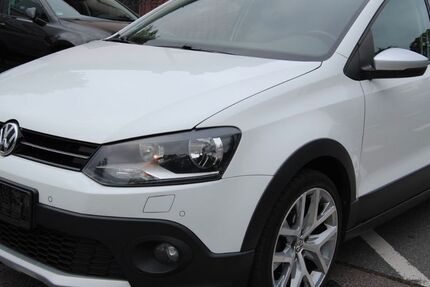 VW Polo 143.000 km 8.880 &euro; Dreieich 63303