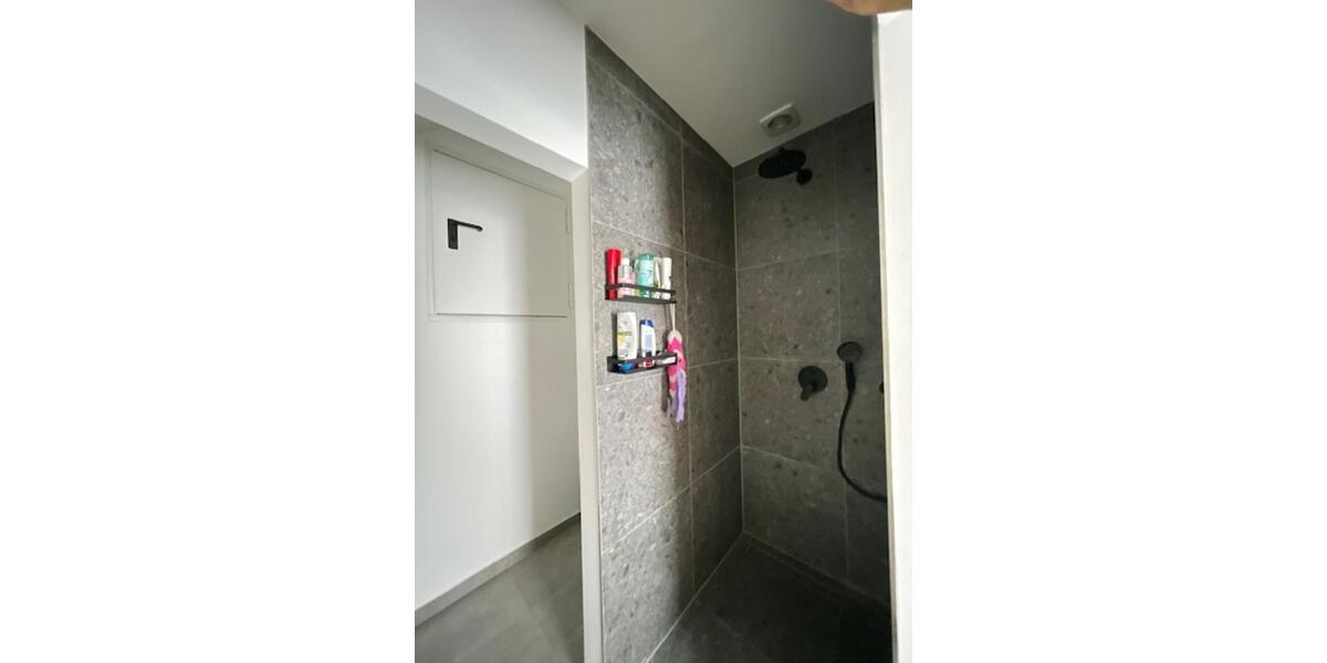 Etagenwohnung Darmstadt Darmstadt-Nord - 5 Zimmer, 132 m&sup2;, 565&euro; | Angebot:25207236