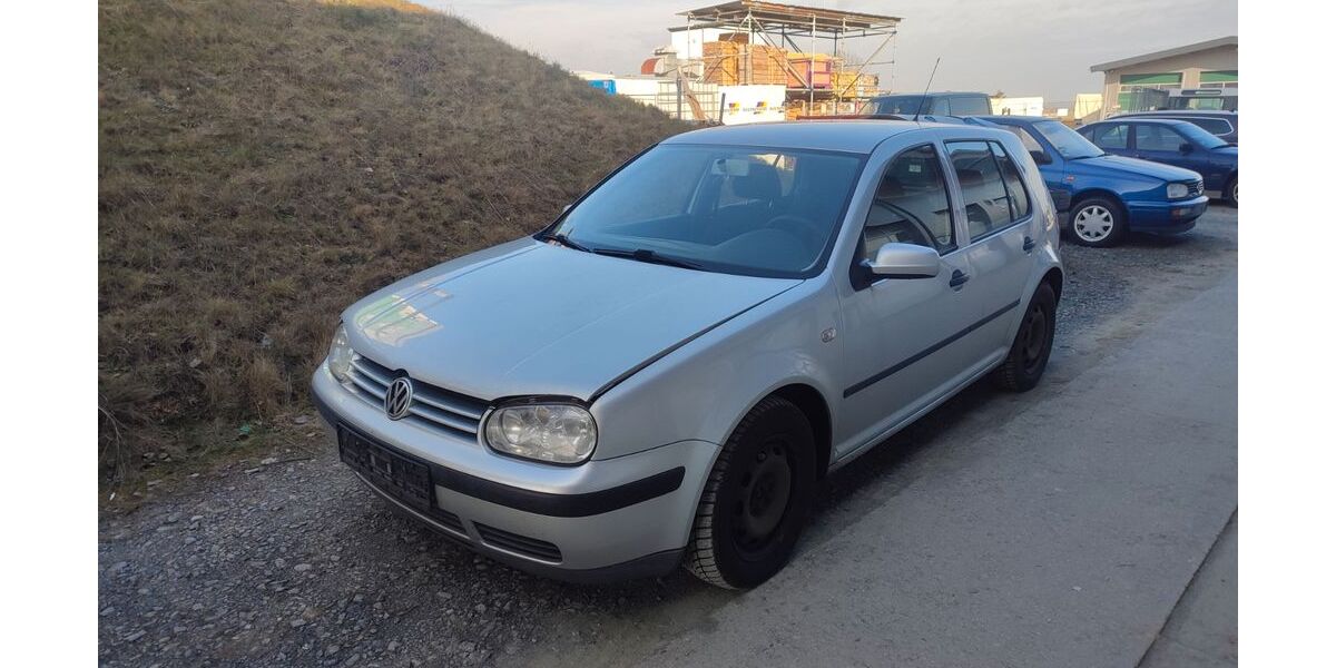 VW Golf 287.000 km 700 &euro; Westerfeld 61267