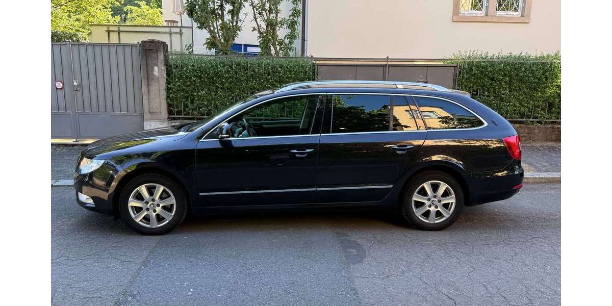 Skoda Superb 199.829 km 6.100 &euro; Frankfurt am Main, Stadt 60594