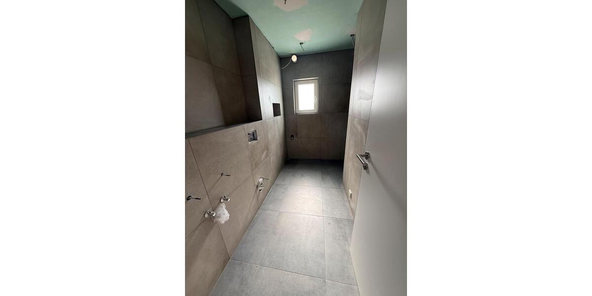 Etagenwohnung Dieburg - 5 Zimmer, 150 m&sup2;, 1.600&euro; | Angebot:26074440