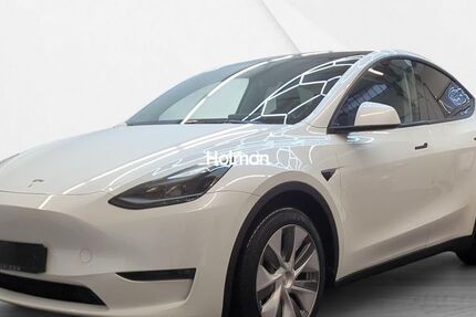 Tesla Model Y 93.966 km 30.095 &euro; Eschborn 65760