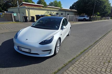 Tesla Model 3 29.600 km 28.600 &euro; Wehrheim 61273