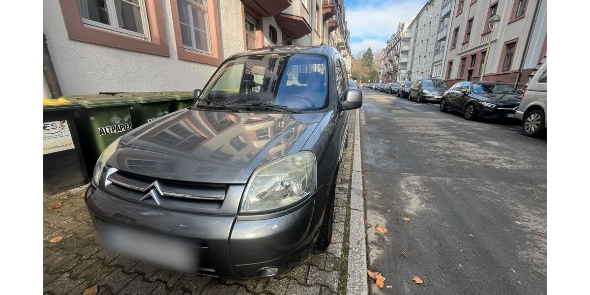 Citroen Berlingo 221.000 km 2.000 € Frankfurt am Main 60318