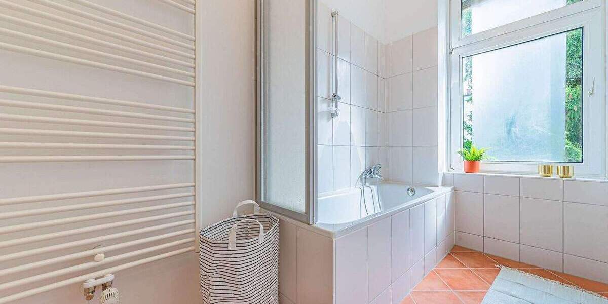 Etagenwohnung Frankfurt am Main Nordend-Ost - 2 Zimmer, 56 m&sup2;, 1.750&euro; | Angebot:25152308
