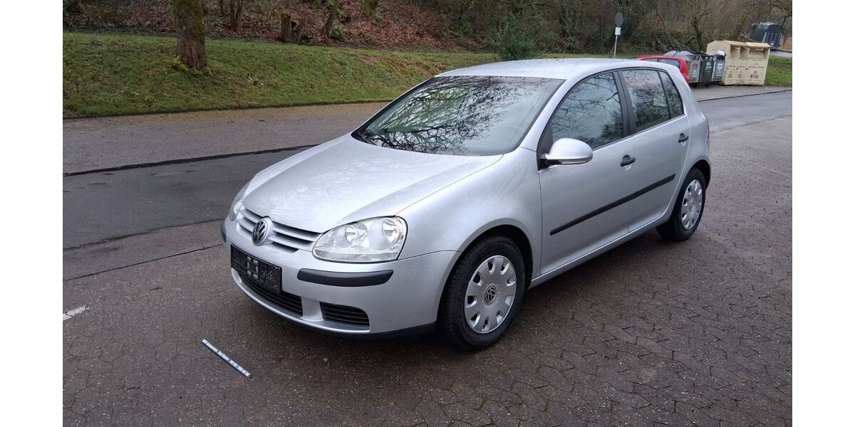 VW Golf 131.000 km 4.300 &euro; Bad Soden 65812