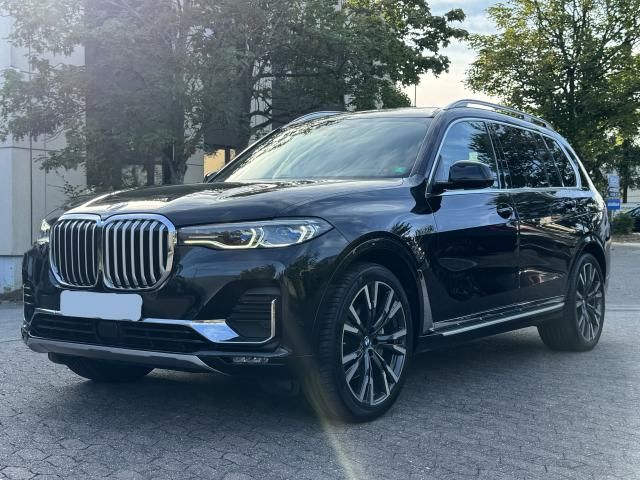 BMW X7 142.000 km 51.990 &euro; Bad Vilbel 61118