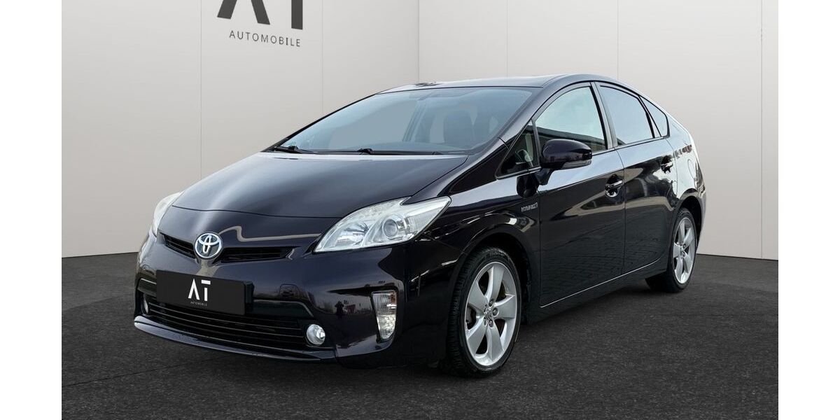 Toyota Prius 212.230 km 8.990 &euro; Frankfurt am Main 65933