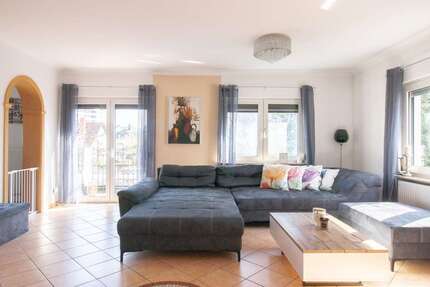 Haus Oberursel - 6 Zimmer, 172 m&sup2;, 950.000&euro; | Angebot:26173316