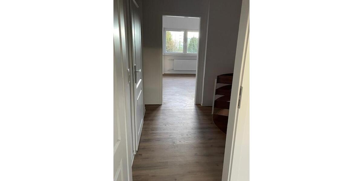 Maisonettenwohnung Niedernhausen - 4 Zimmer, 170 m&sup2;, 1.815&euro; | Angebot:26532058