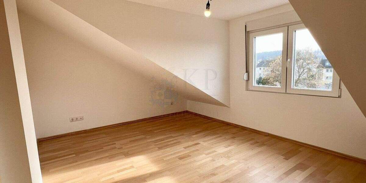 Reihenmittelhaus Hofheim Langenhain - 4 Zimmer, 109 m&sup2;, 595.000&euro; | Angebot:24298307