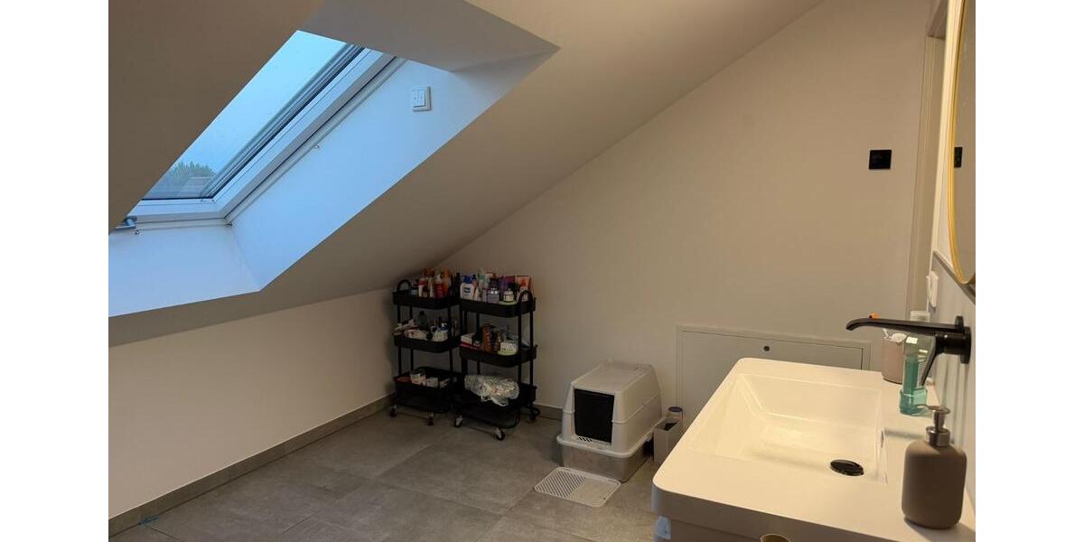 Dachgeschoßwohnung Weiterstadt - 2 Zimmer, 67 m&sup2;, 900&euro; | Angebot:25293201