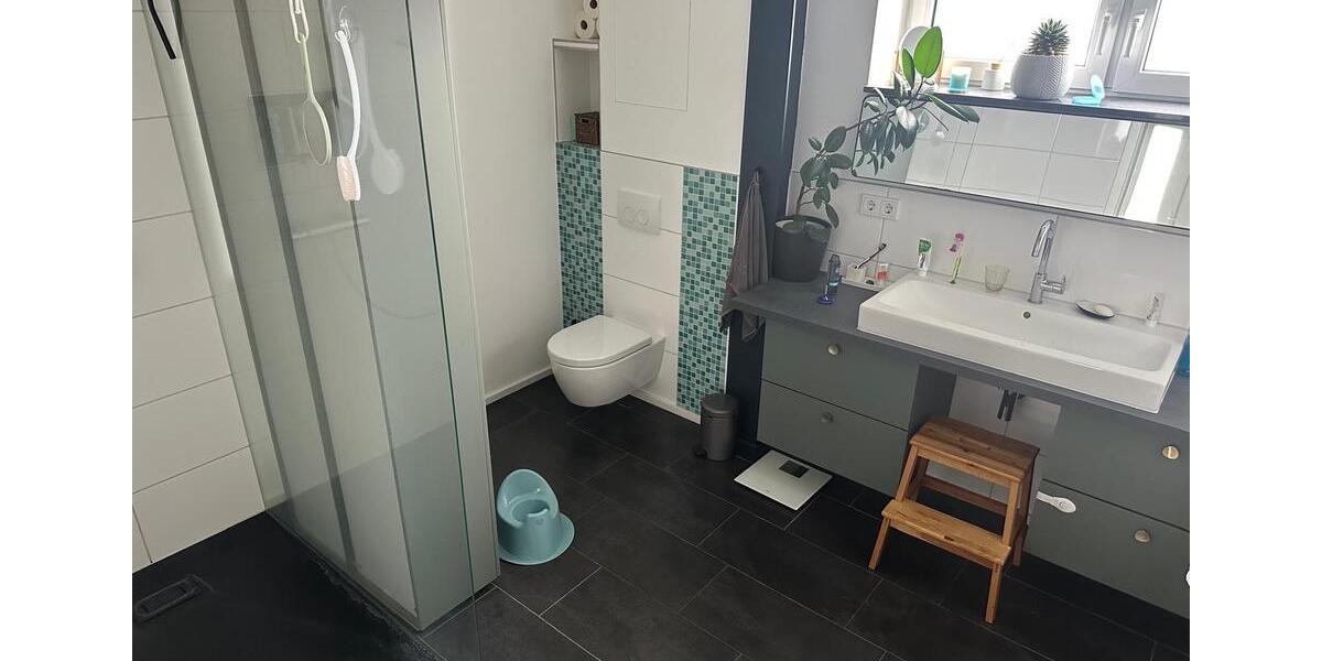 Etagenwohnung Usingen - 3 Zimmer, 100 m&sup2;, 1.400&euro; | Angebot:25420645