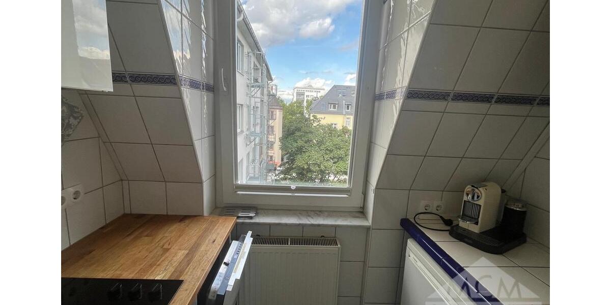 Etagenwohnung Frankfurt am Main Nordend Ost - 2 Zimmer, 82 m&sup2;, 1.300&euro; | Angebot:25342481