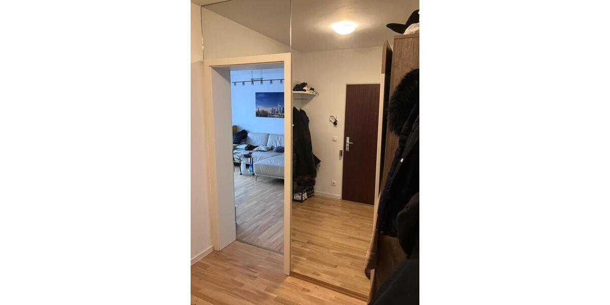 Etagenwohnung Frankfurt am Main Nord-Ost - 3 Zimmer, 82 m&sup2;, 1.150&euro; | Angebot:25632932