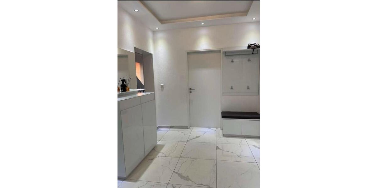 Dachgeschoßwohnung Schöneck - 3 Zimmer, 78 m&sup2;, 285.000&euro; | Angebot:26932691