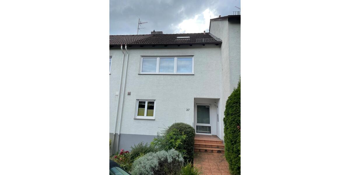 Reihenhaus Steinbach (Taunus) - 7 Zimmer, 162 m&sup2;, 720.000&euro; | Angebot:25006358