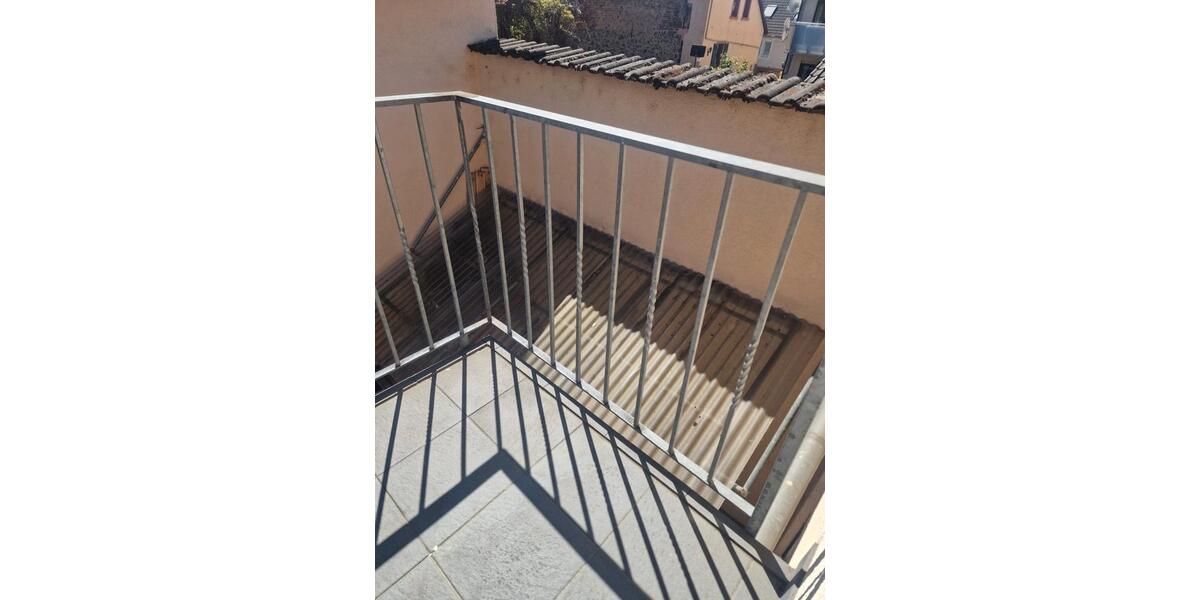 Etagenwohnung Hanau Groß-Steinheim - 2.5 Zimmer, 62 m&sup2;, 1.050&euro; | Angebot:26407518