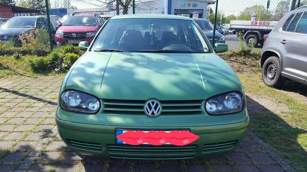 VW Golf 281.000 km 5.500 &euro; Mühlheim am Main 63165