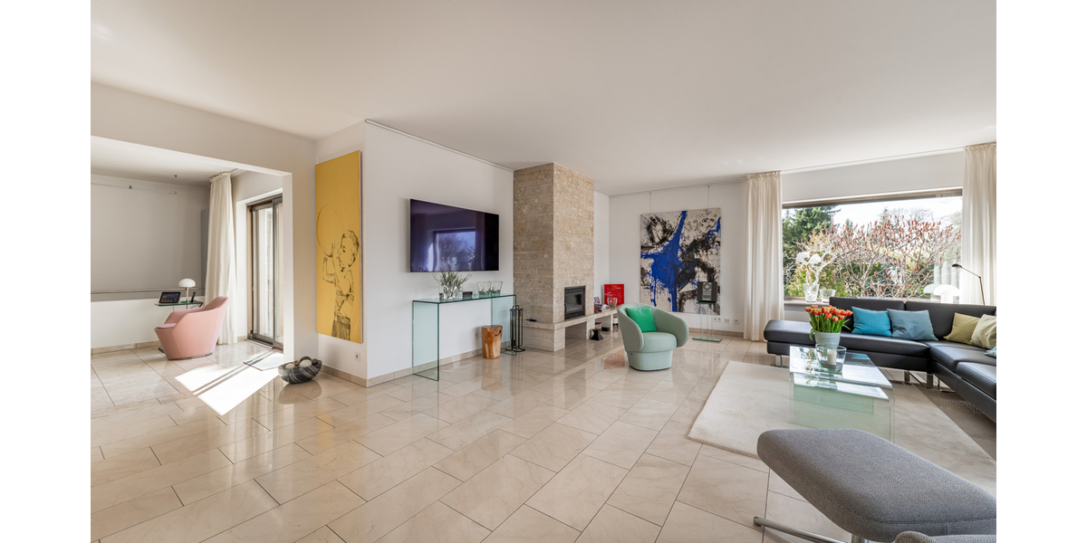 LUXURIÖSES ANWESEN MIT INDOOR-POOL IN TOPLAGE VOM KÖNIGSTEINER JOHANNISWALD - Anwesen Königstein | Angebot:26441626